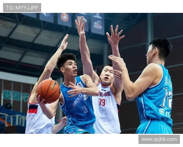 广州篮球队在城市联赛中的灵活性展现与战术调整分析